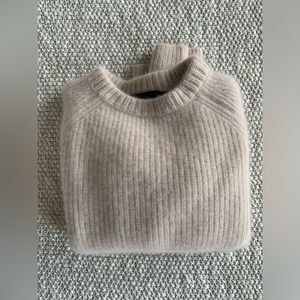 Jenni Kayne oatmeal cashmere sweater